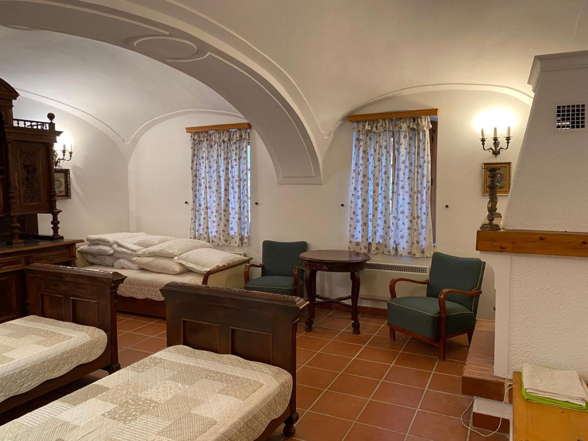 Oereghaz 1839 Hotel โชปาค ภายนอก รูปภาพ